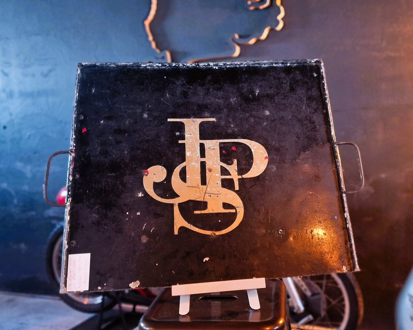 Lotus John Player Special pitboard - Amazing history.